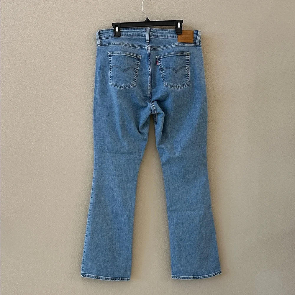 Levi's High Rise Bootcut Jeans size 33 - Picture 4 of 7